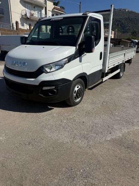 Iveco Daily 35C15 Photo 1