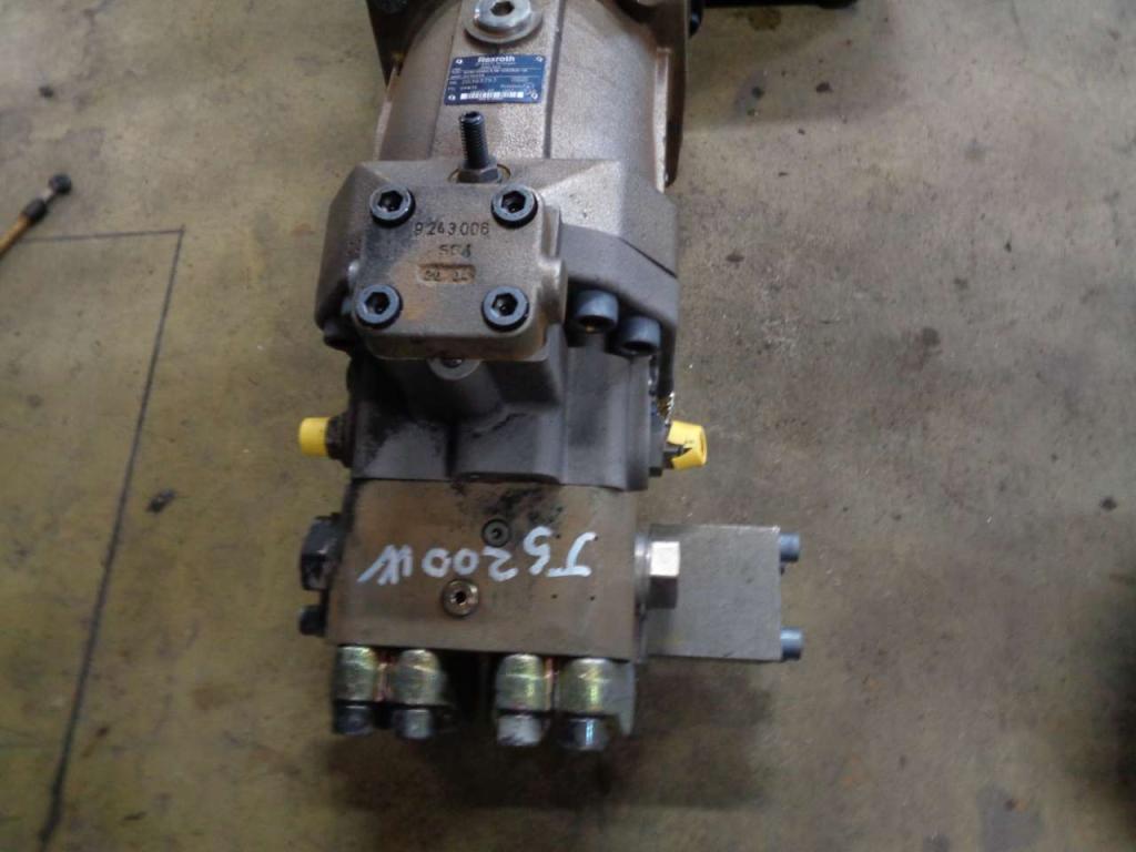 Track motor for JCB JS 200 W Photo 1