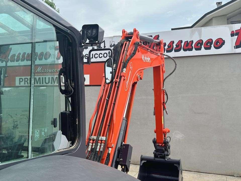 Kubota U55-4 Photo 16