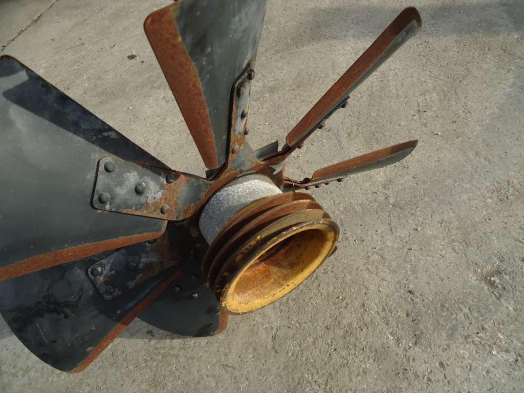 Cooling fan for Fiat Allis FL10C - DOZER AD10C Photo 2