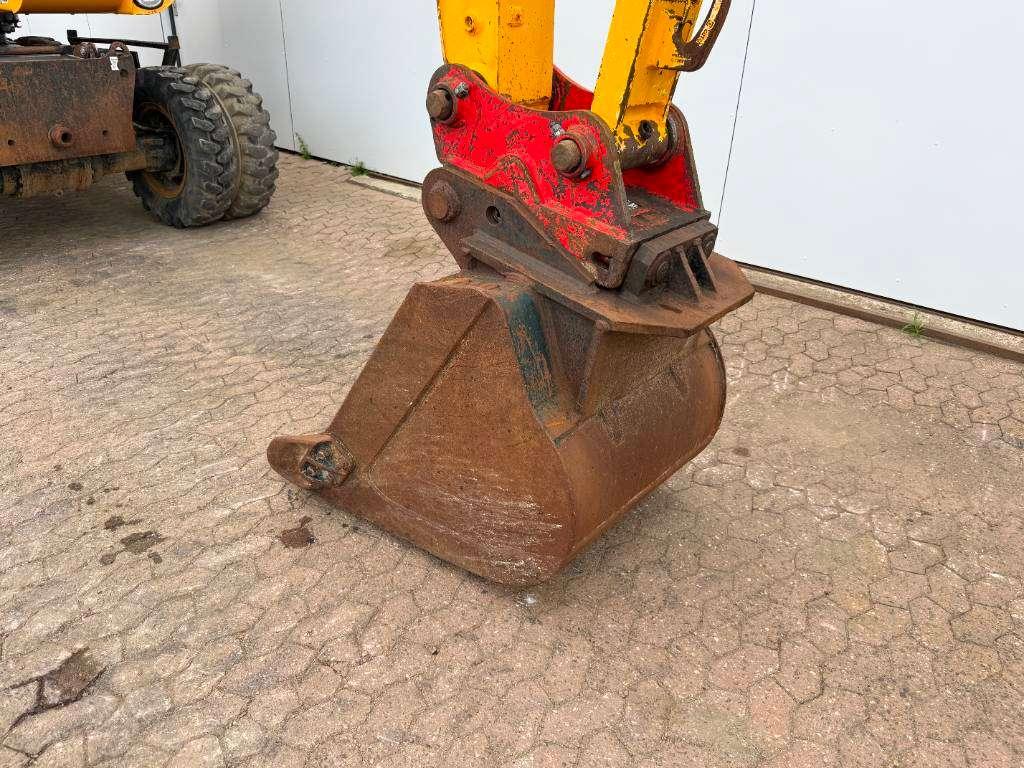 JCB JS145W - Hammer Lines / Blade Photo 17