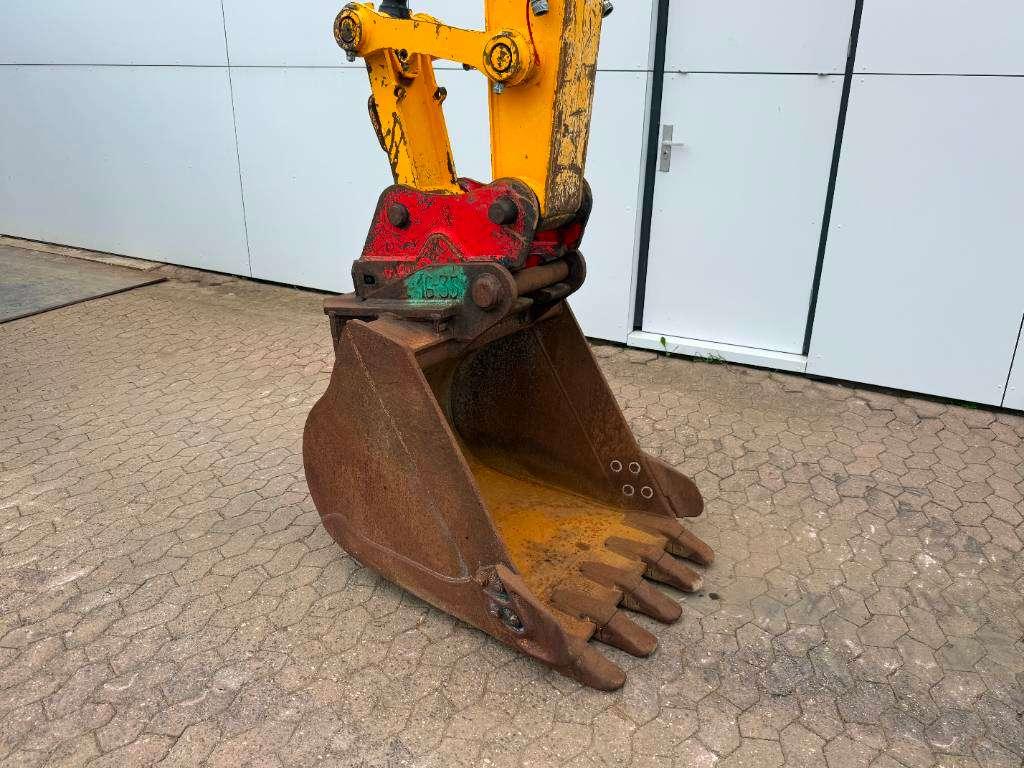 JCB JS145W - Hammer Lines / Blade Photo 18