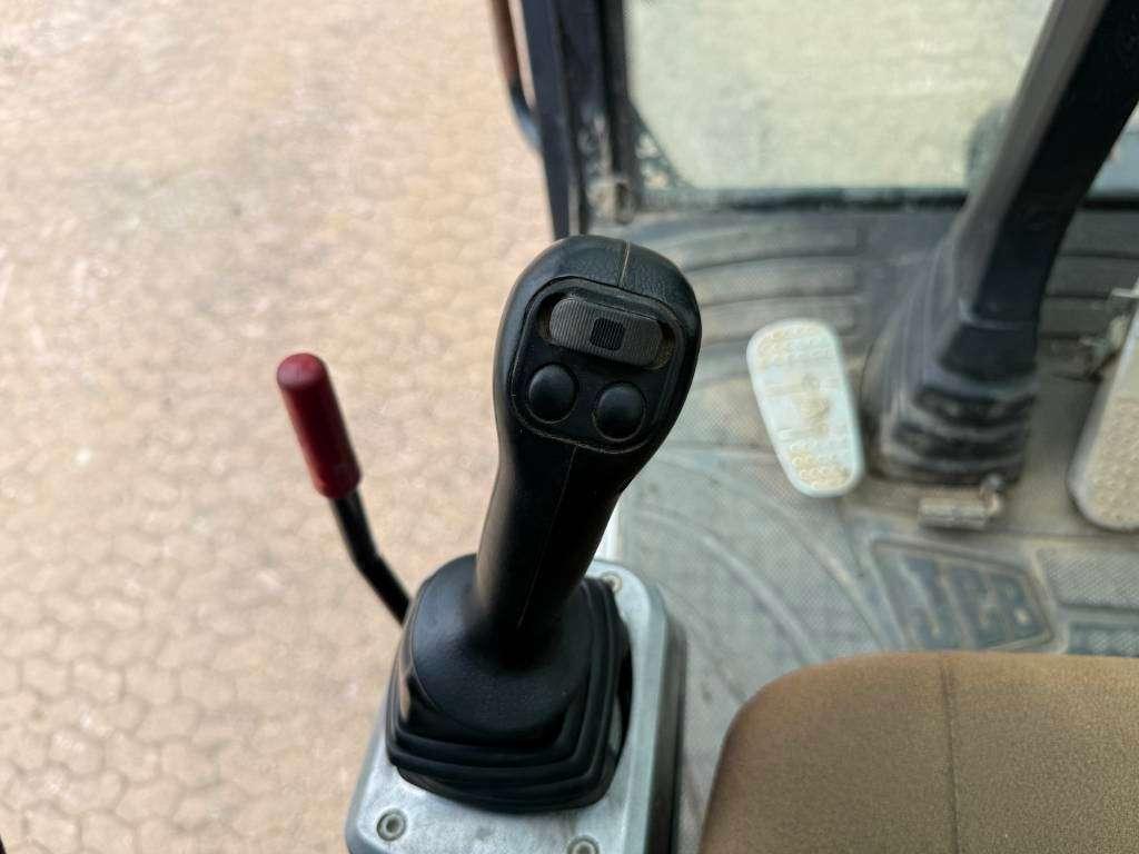 JCB JS145W - Hammer Lines / Blade Photo 9