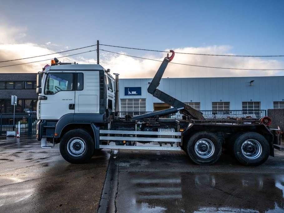 Man TGA 33.430 BB Photo 6