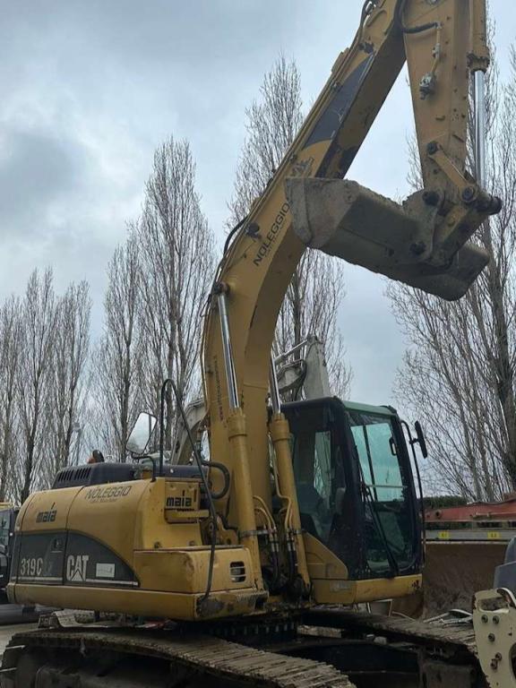 Caterpillar 319C Photo 1