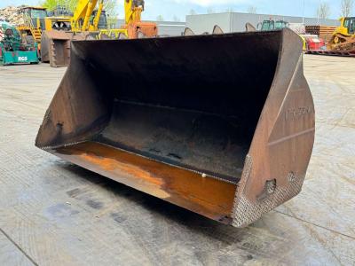 Caterpillar 980 sold by Big Machinery