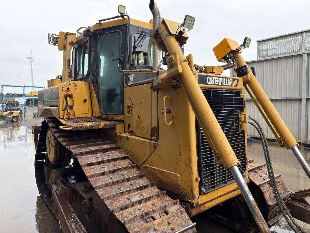 Caterpillar D 6 R XL III Photo 16