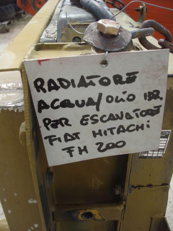Water and oil radiator for Fiat Hitachi FH 200 Photo 6
