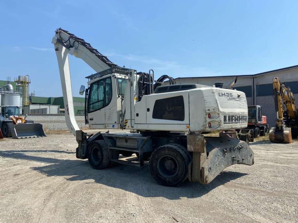 Liebherr LH 35 Photo 2