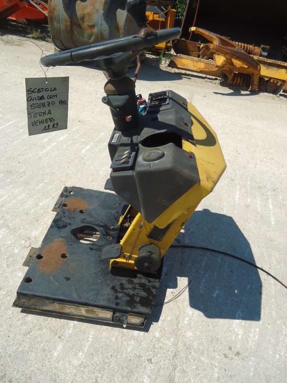 Steering gearbox with steering for Venieri 12.23 Photo 4