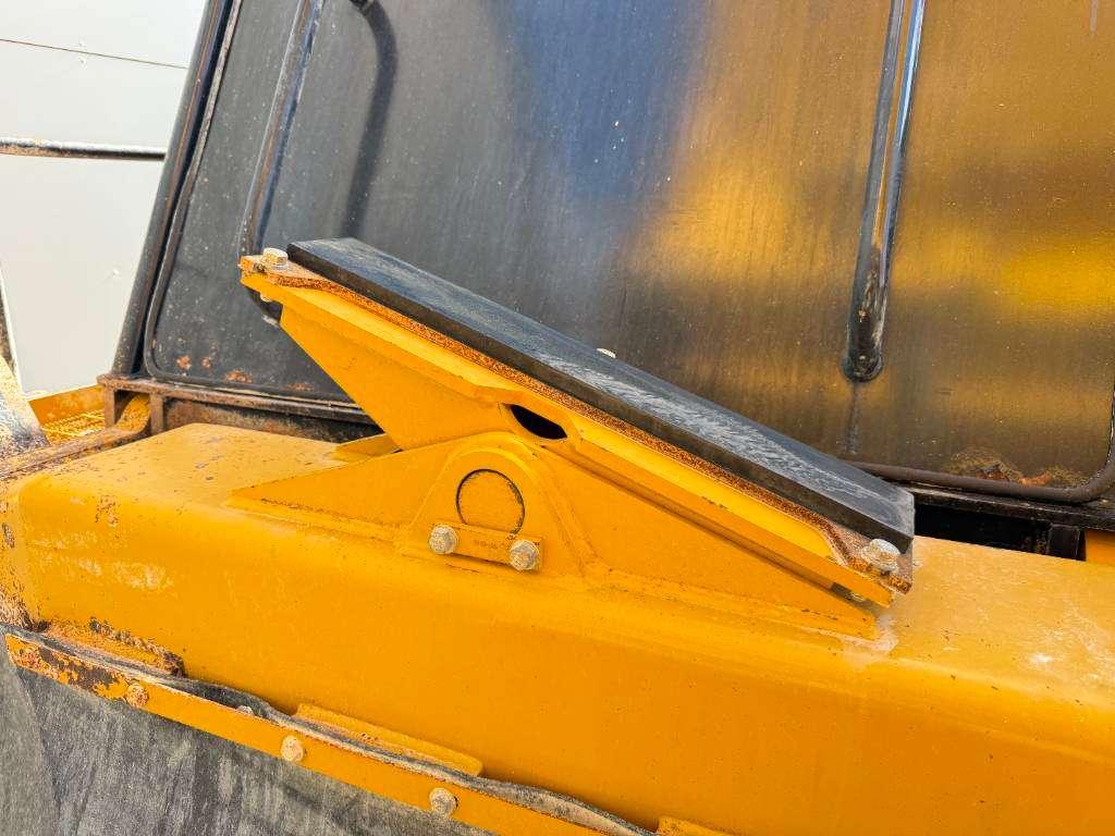 Caterpillar 775F - German Machine / Auto Greasing Photo 29
