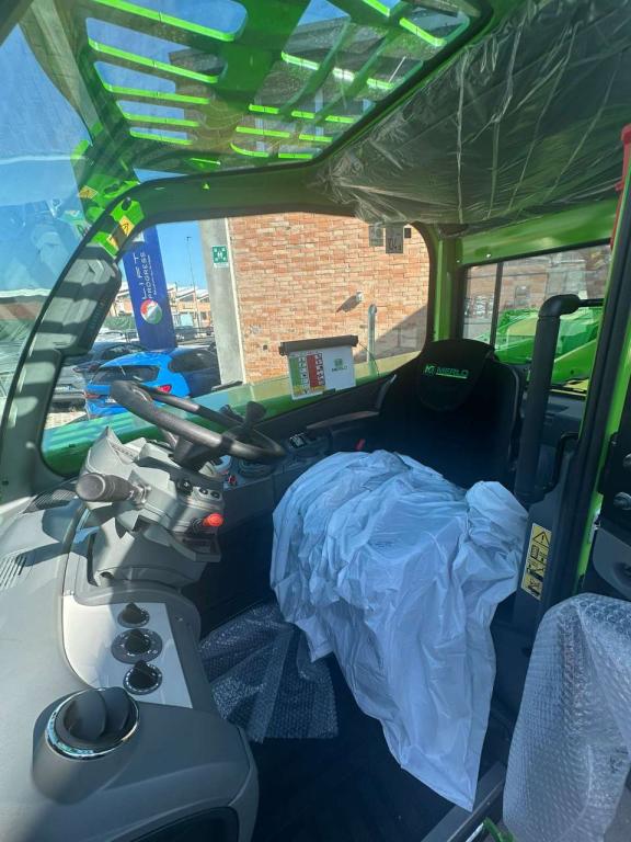 Merlo P40.17 Photo 20