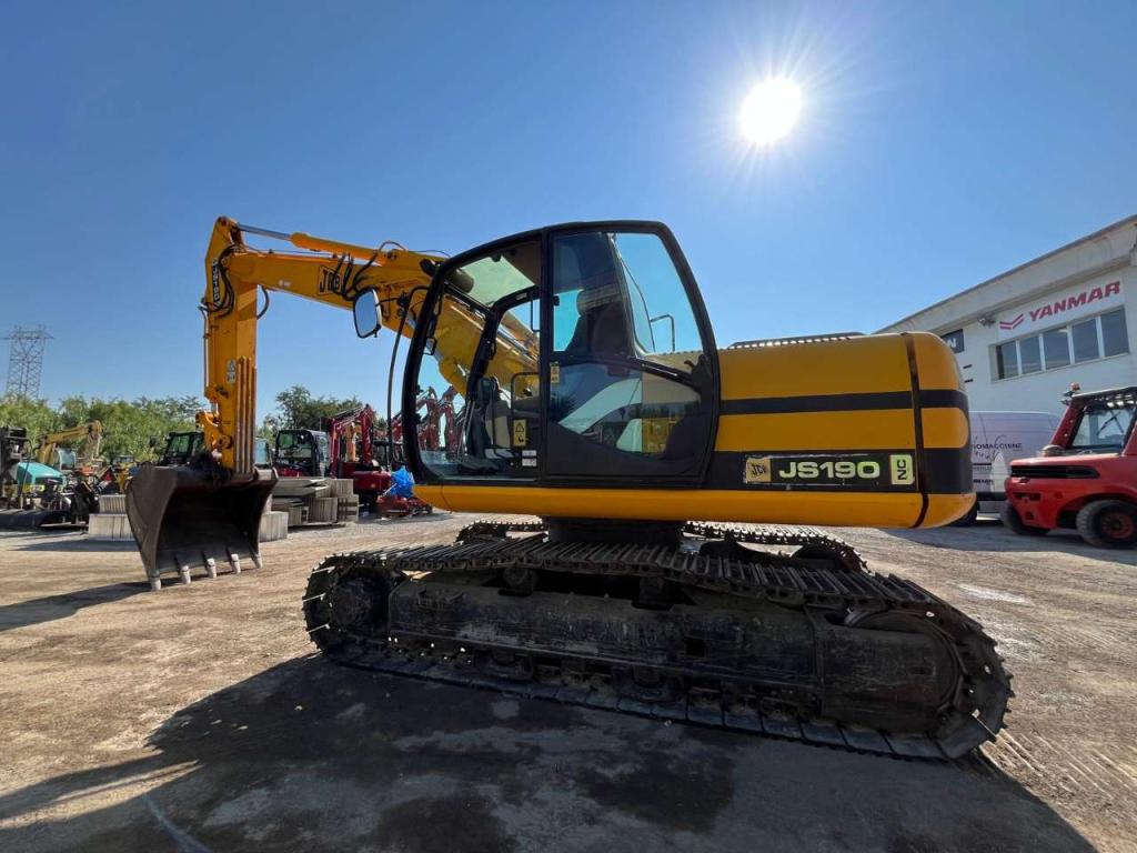 JCB JS 190 NC Photo 3