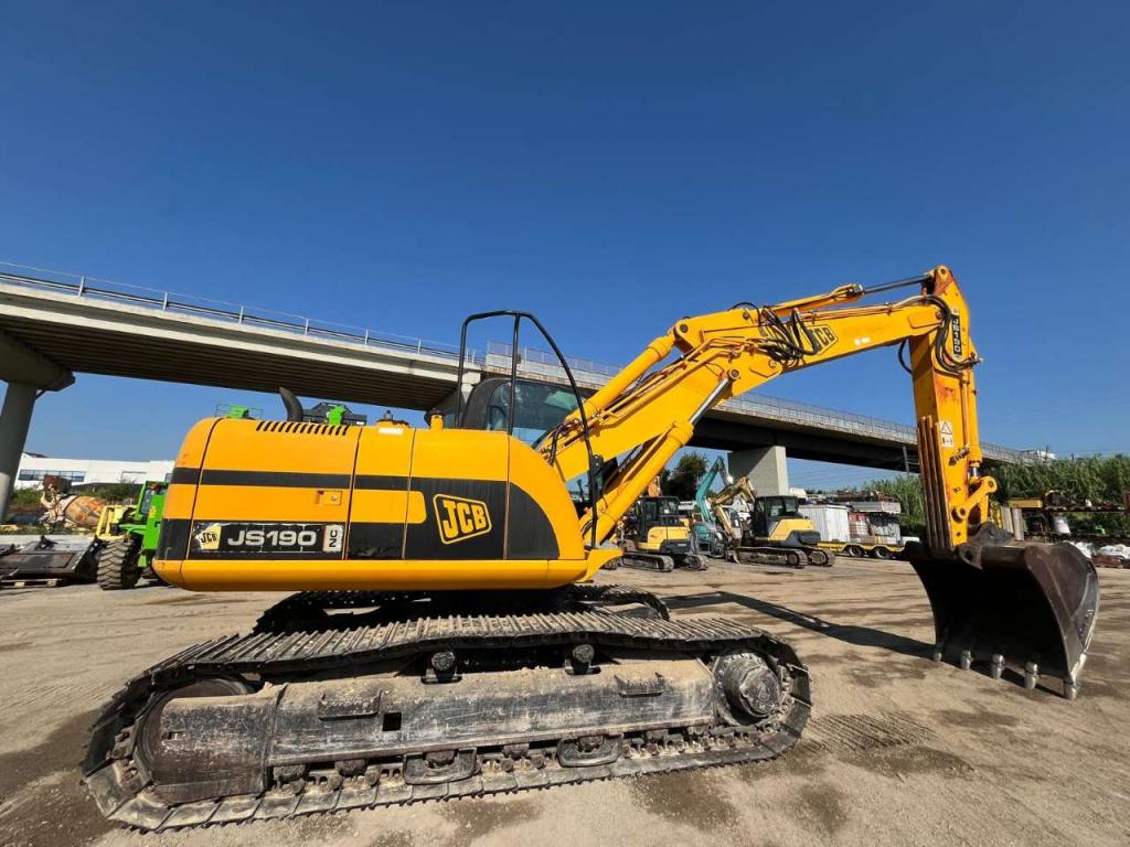 JCB JS 190 NC Photo 8