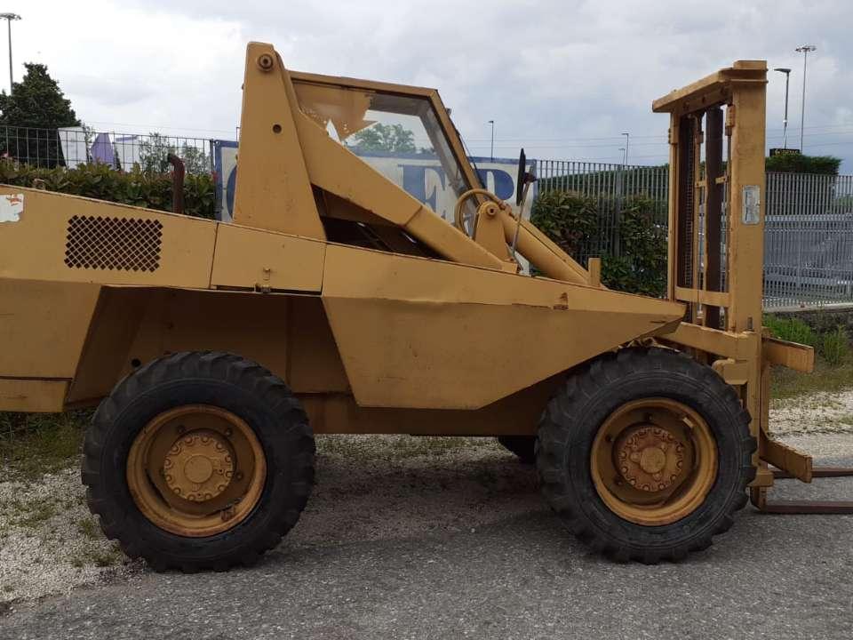 Sambron J24S Photo 3