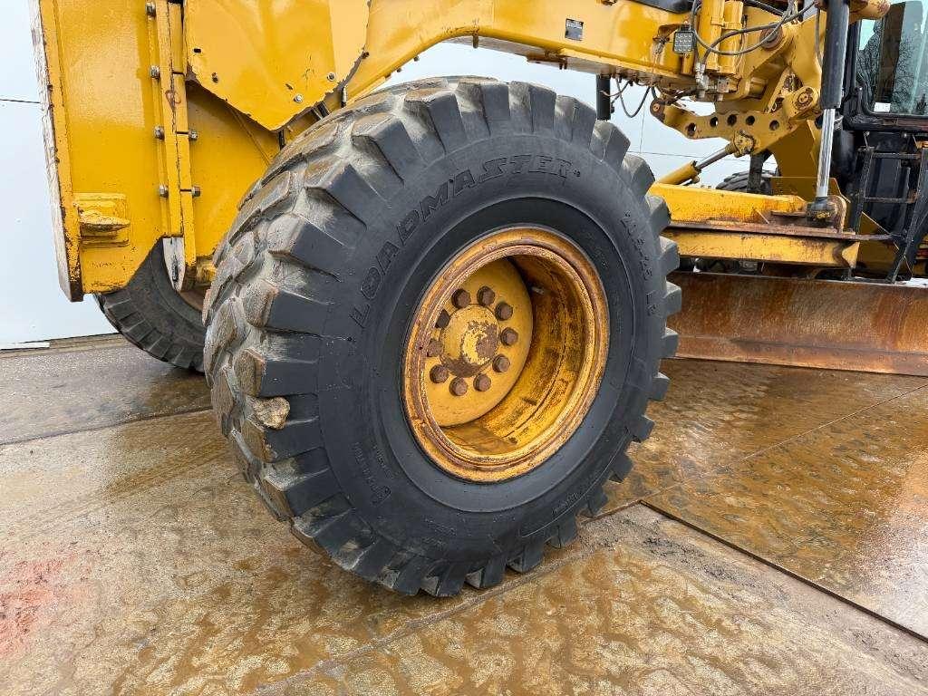 Caterpillar 14M - Joysticks / 4.27m Blade + 3 Tine Ripper Photo 25