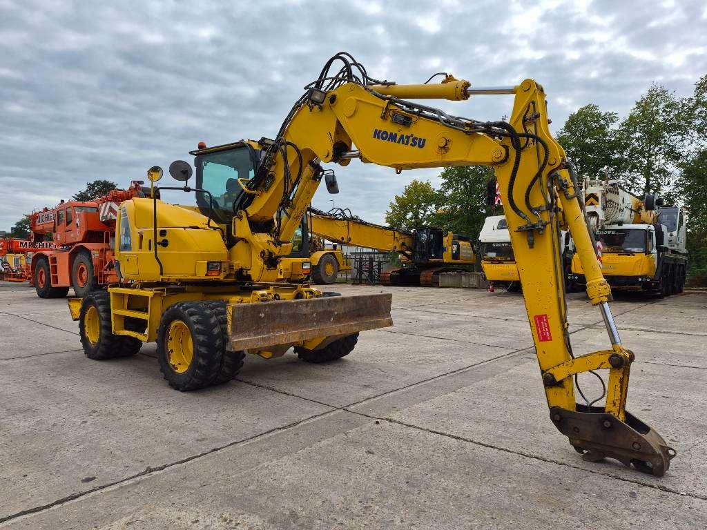 Komatsu PW 118 MR-8 Photo 3