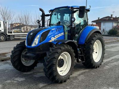 New Holland T5.120 4x4 sold by Massucco T. Srl