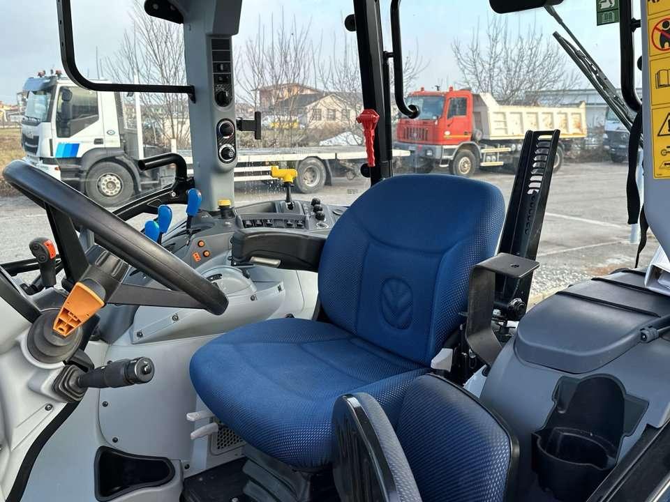 New Holland T5.120 4x4 Photo 10
