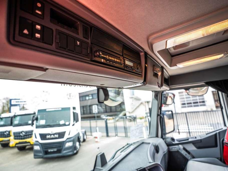 Renault C 430 -6X4 + HIAB 14T/m/3ext. Photo 21