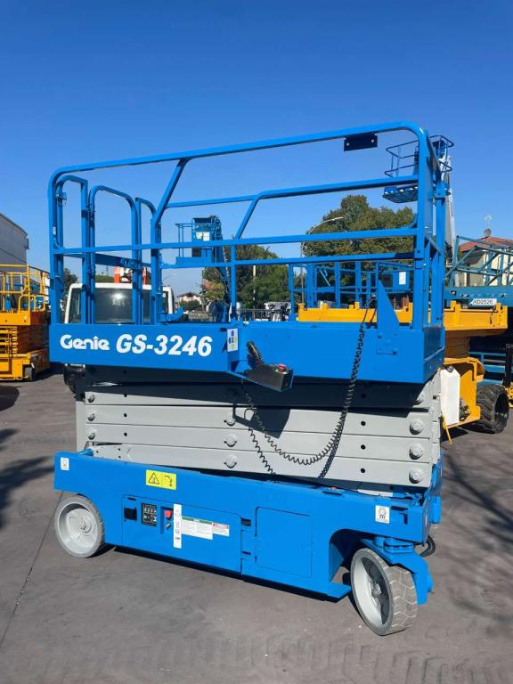 Genie GS-3246 Photo 1