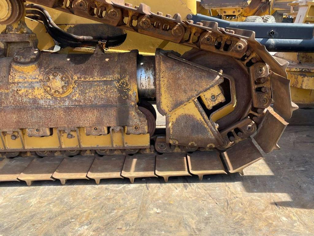 Caterpillar D6N LGP Photo 16