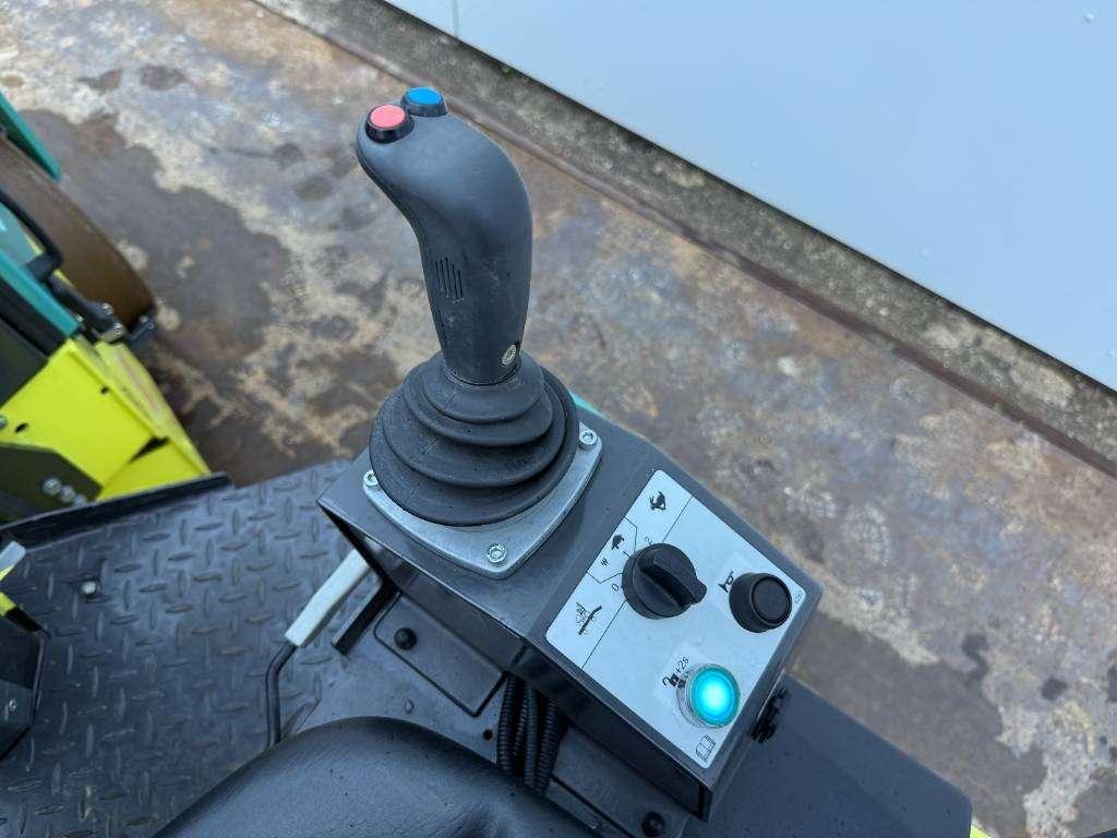 Ammann eARX 26-2 - New / Unused / Full Electric Photo 10