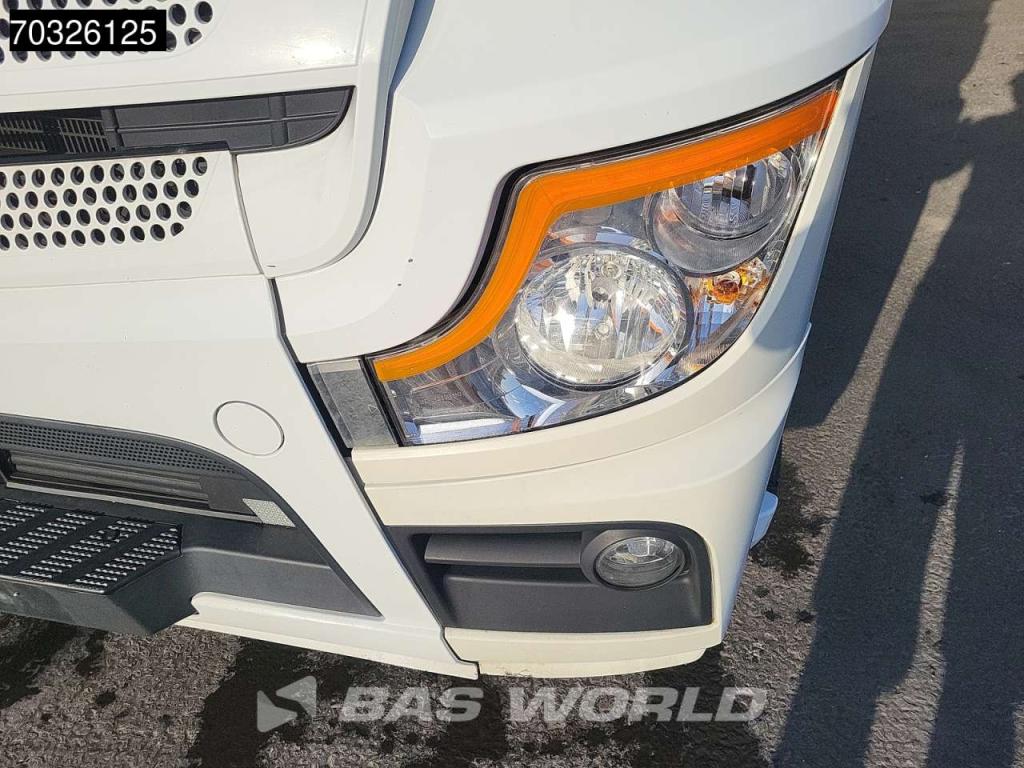 Mercedes-Benz Actros 1842 4X2 StreamSpace Standklima Photo 10