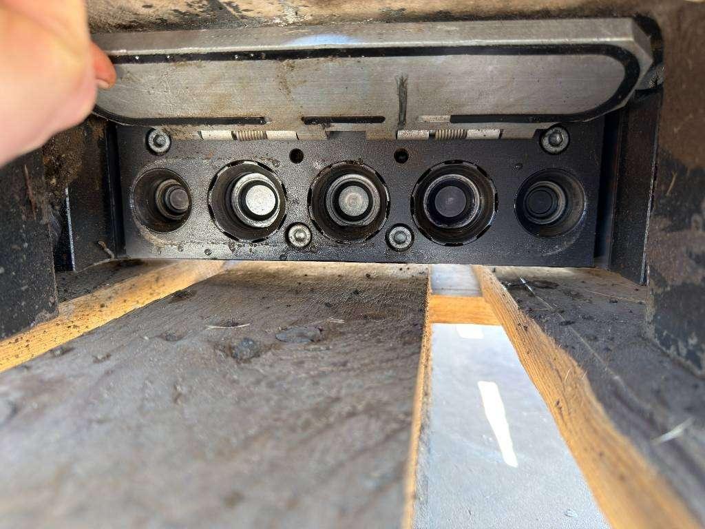 OilQuick OQ65 - M318D / M320F / M322D / 320D / 320E / 323D Photo 18