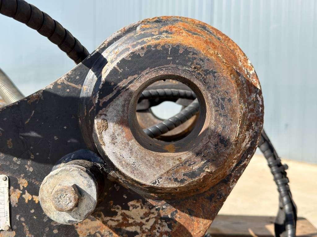 OilQuick OQ65 - M318D / M320F / M322D / 320D / 320E / 323D Photo 9