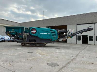 Powerscreen Premiertrak 330 sold by Impianti Industriali Srl