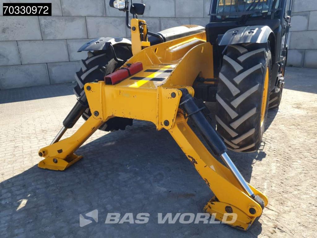 JCB 535-125 Sway Photo 20