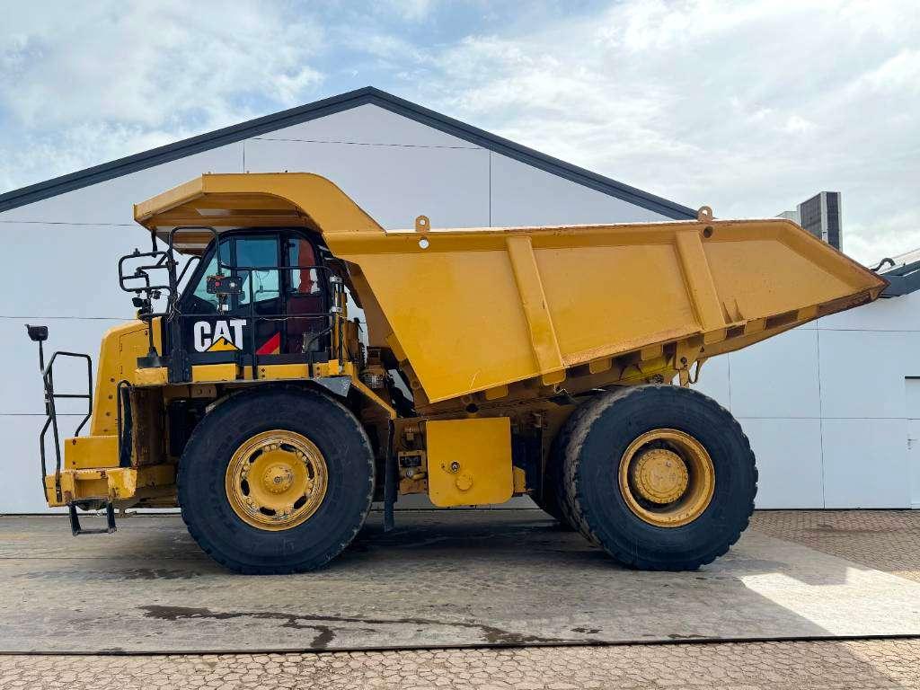 Caterpillar 772G - Automatic Greasing / Body Heating Photo 2
