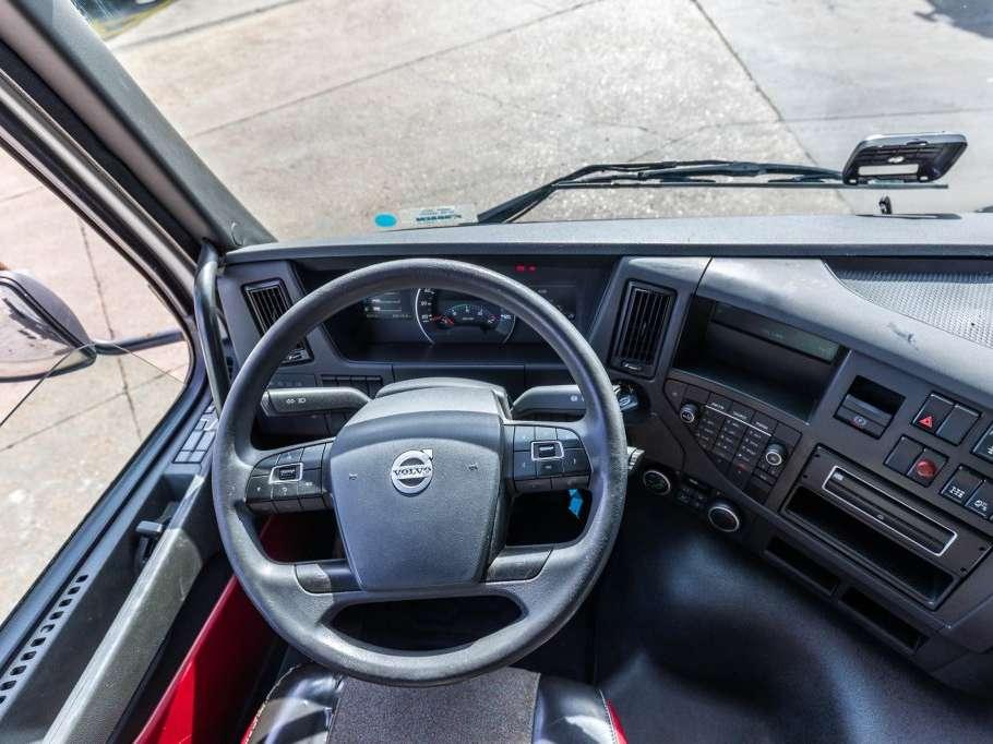 Volvo FMX 450+HYDR Photo 19