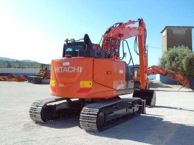 Hitachi ZX135US-6 Photo 7