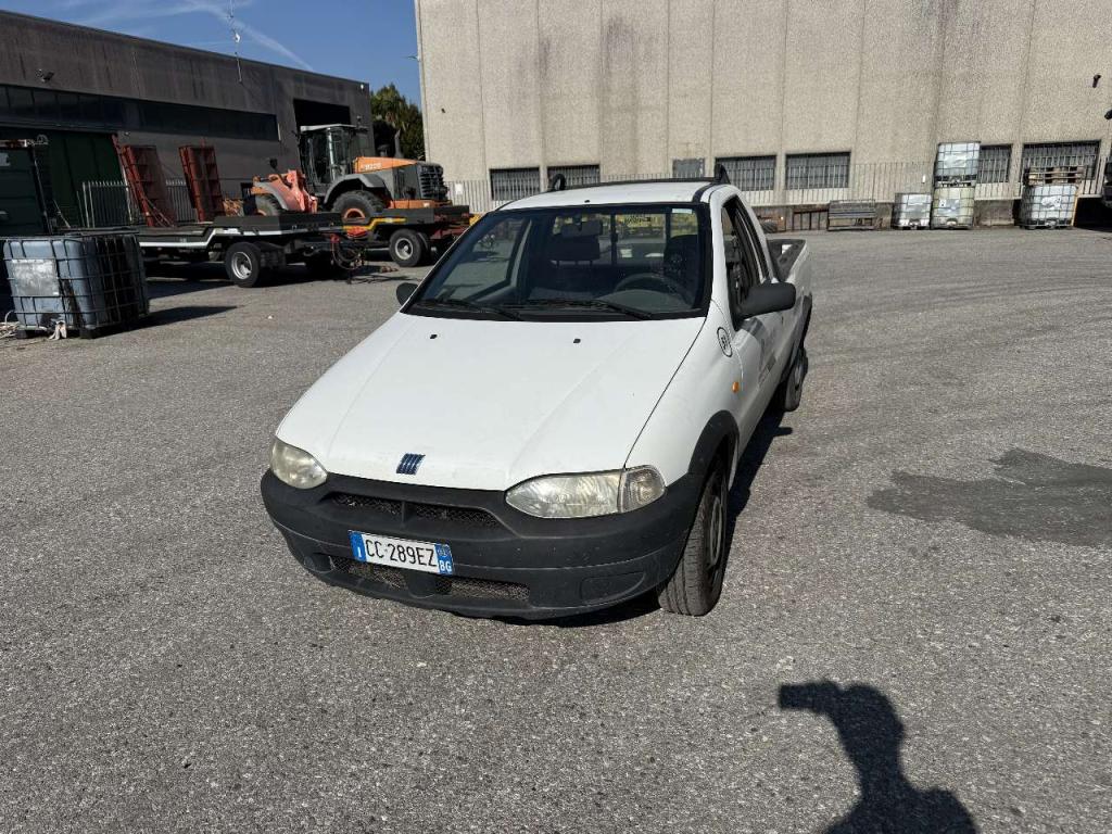 Fiat STRADA Photo 2