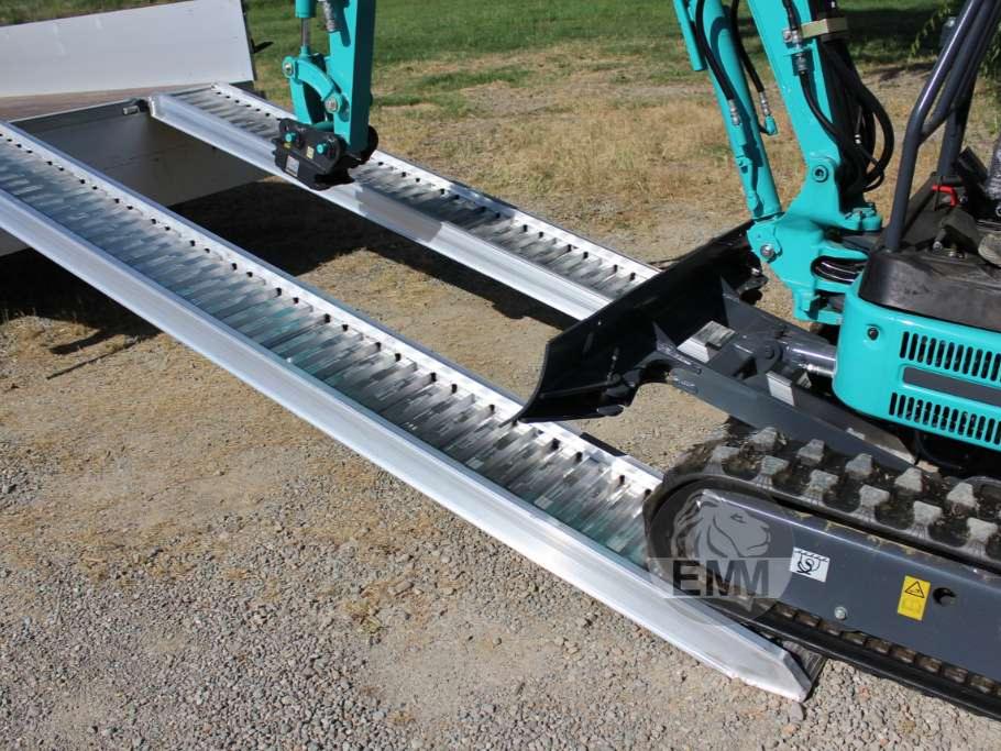 EMM Coppia di rampe 3000mm per 25q.li Photo 2