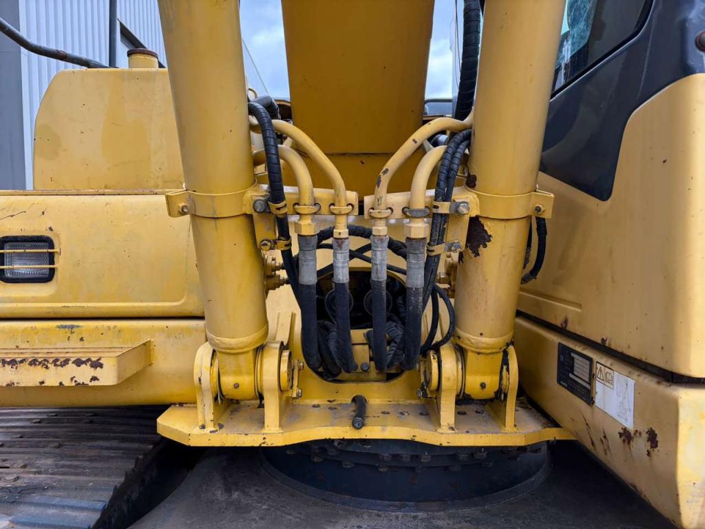 Komatsu PC180LC-7K Photo 9