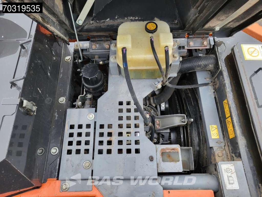 Hitachi ZX135 US-6 Inlc. New Chains + Sprockets Photo 24