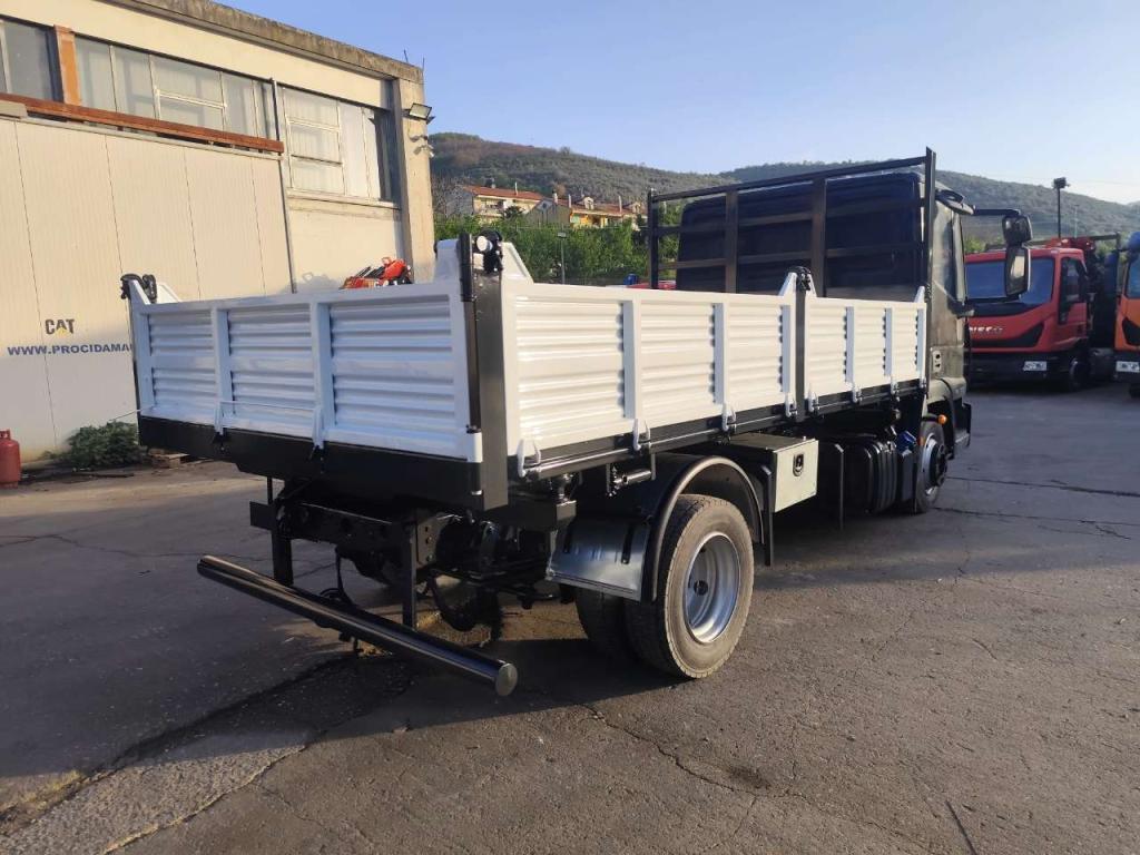 Iveco EUROCARGO 75E16 Photo 15