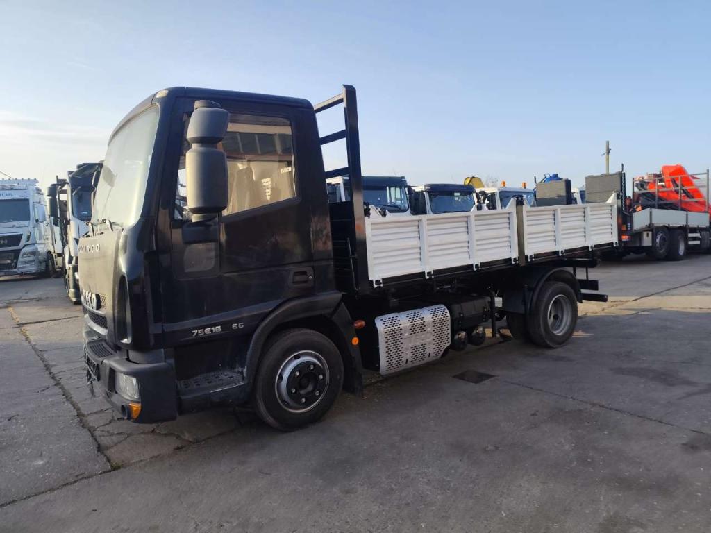 Iveco EUROCARGO 75E16 Photo 2