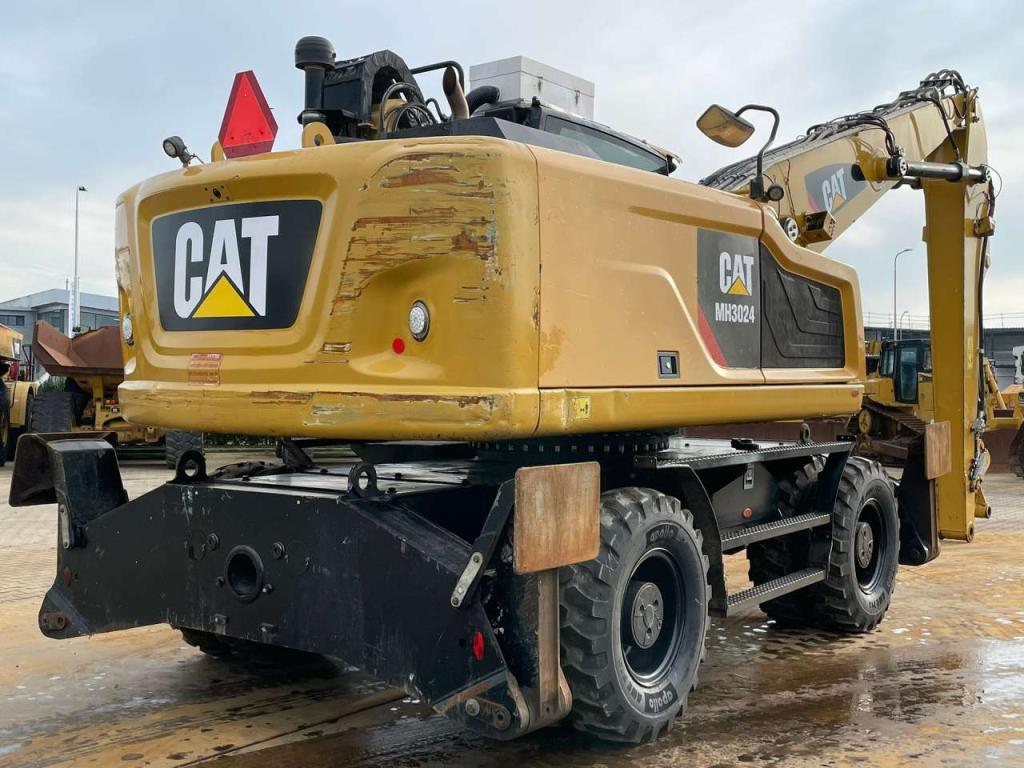 Caterpillar MH3024 Photo 8