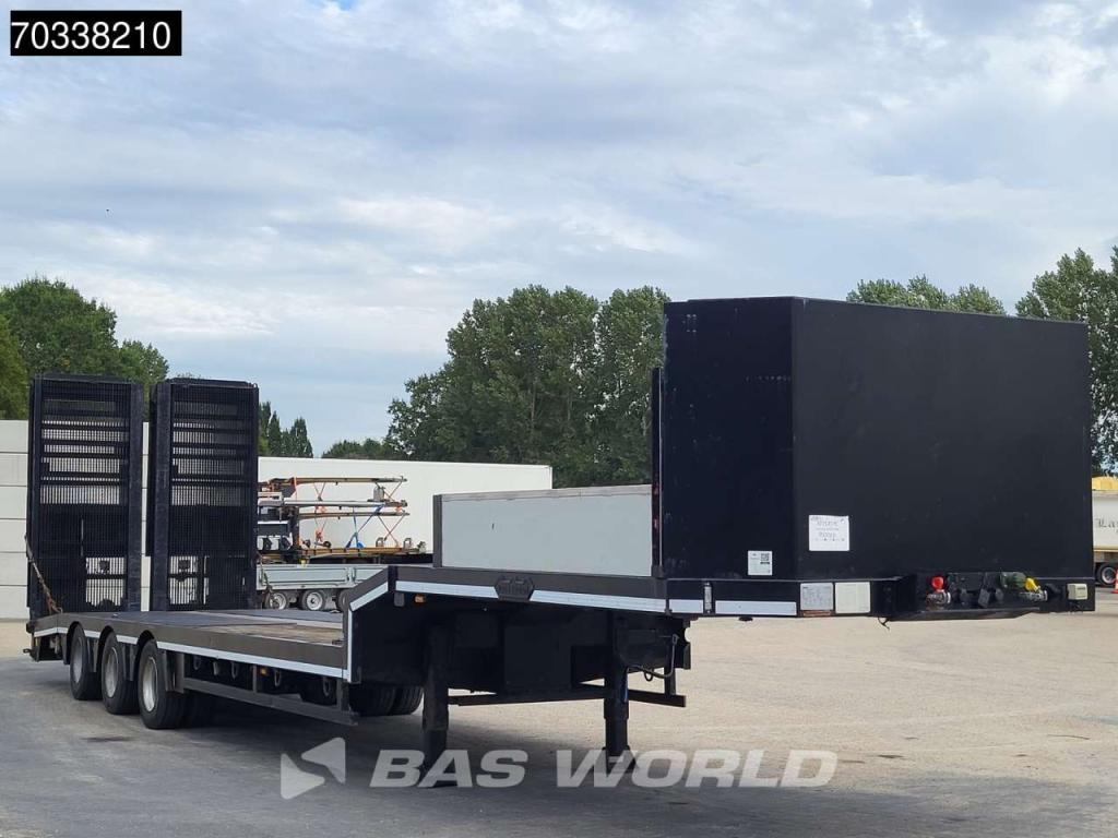 Nooteboom OSDS-41-03 APK 06-27 Steering Axle SAF Ramps Photo 6