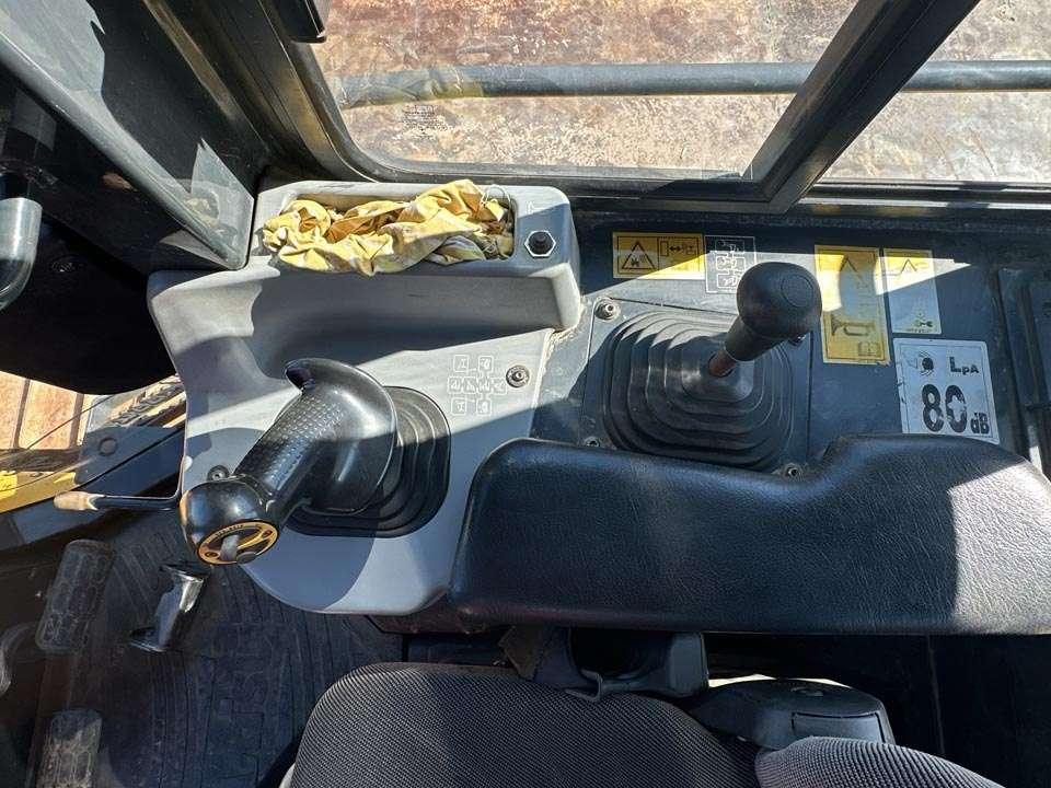 Komatsu D51PX-22 Photo 14