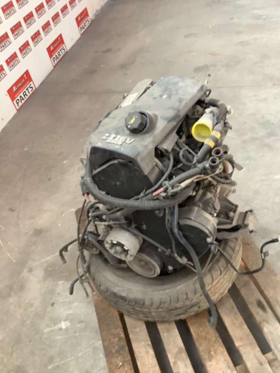 Internal combustion engine for Iveco DAILY 2.3  16v Photo 4