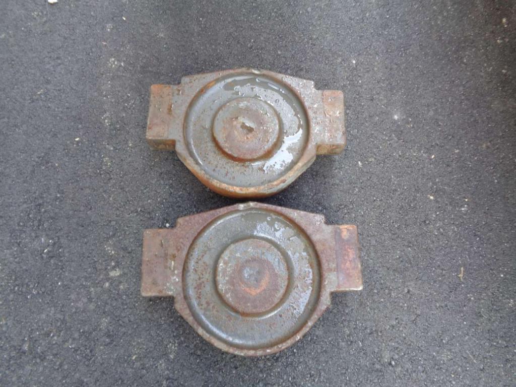 Track adjuster spring for Liebherr 924 B Photo 2