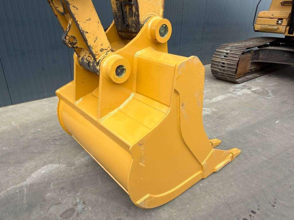 Caterpillar 336D L Photo 12