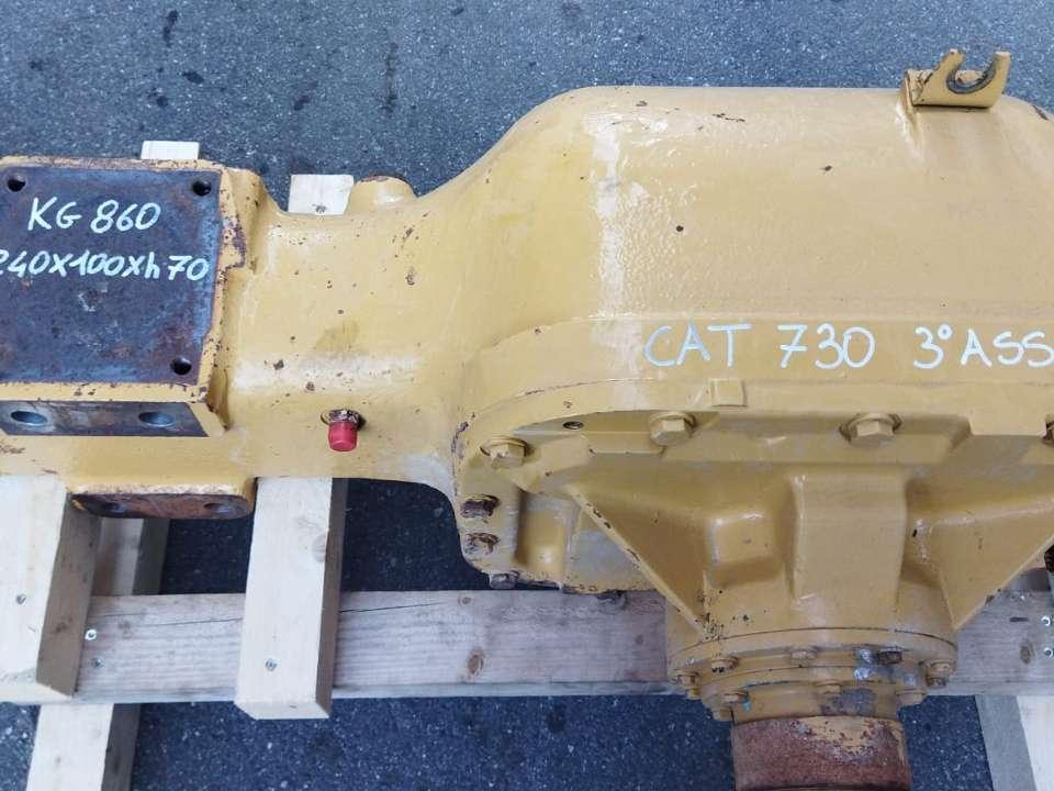 Rear axle for Caterpillar 730 Photo 3