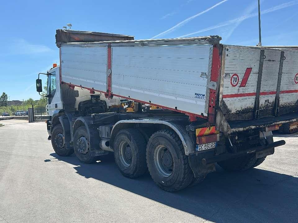 Iveco Trakker 440 Photo 3