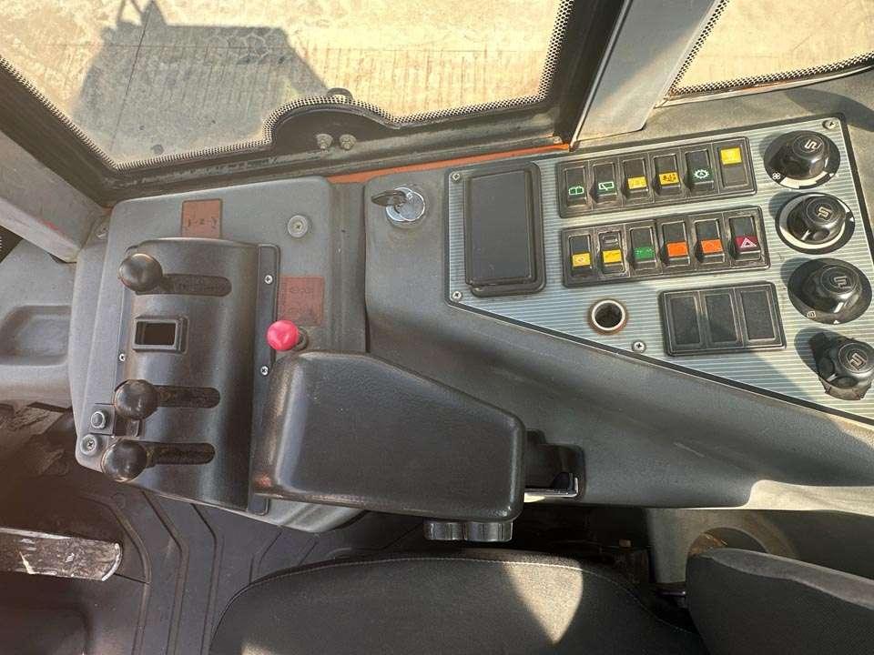 Fiat Hitachi W130A Photo 16